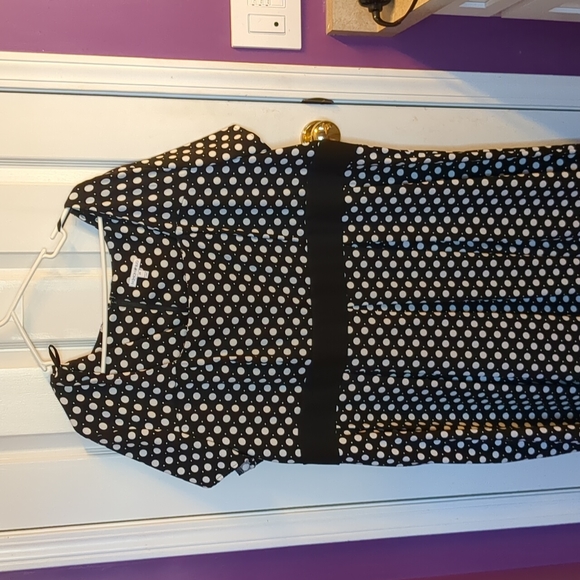 Skater style dress - Picture 1 of 3